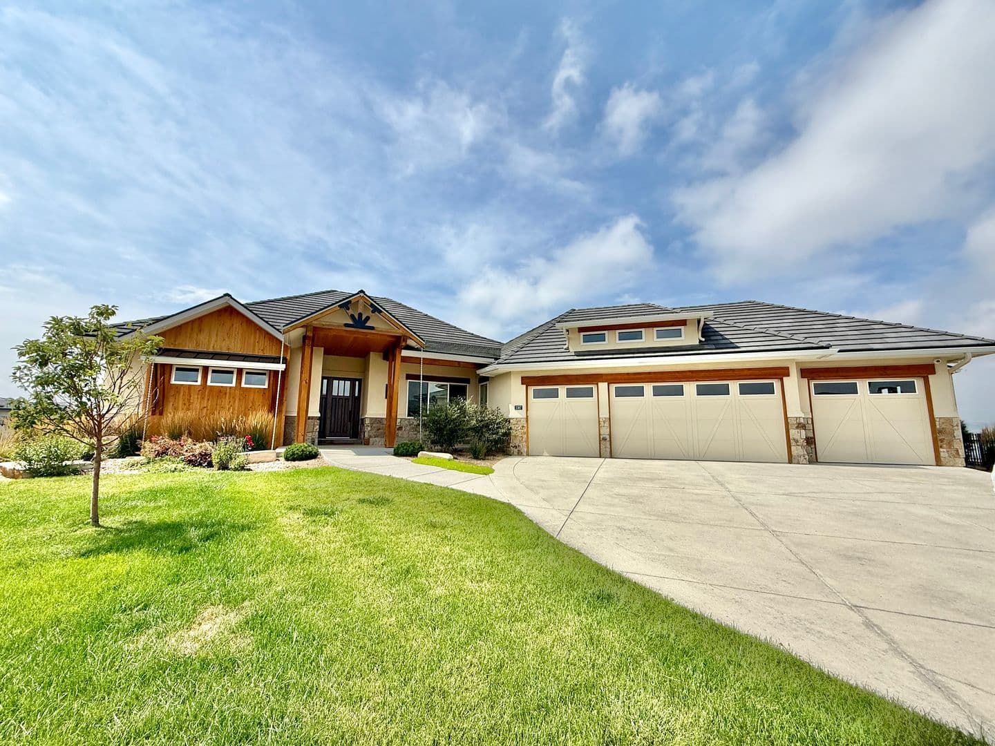 2387 Harding Park Court 2 of 46