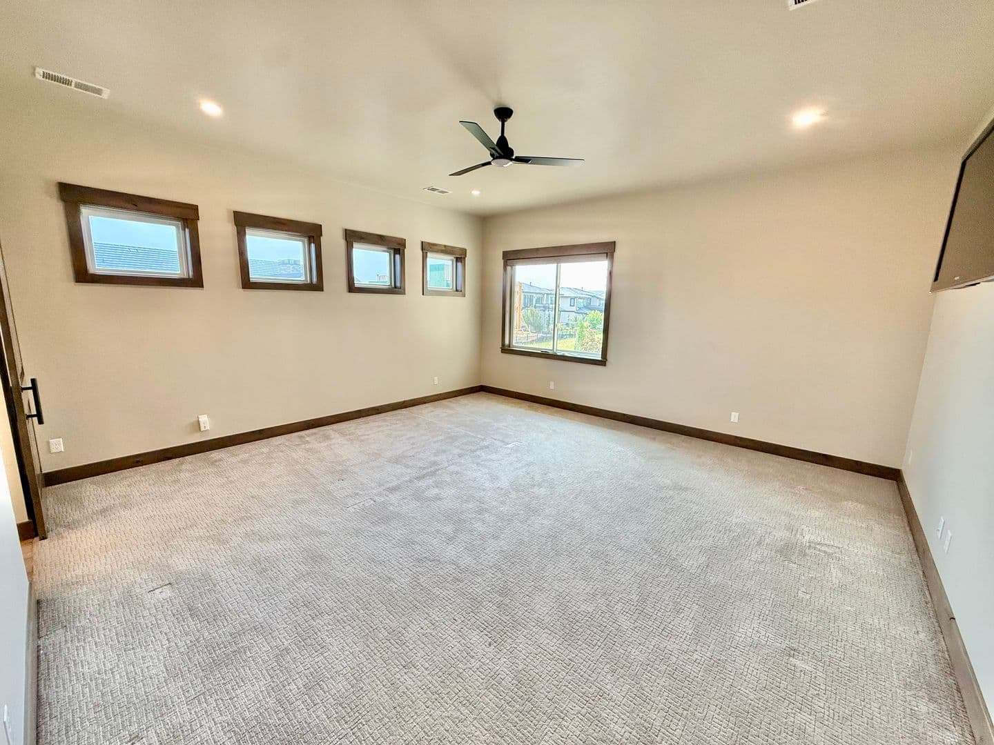 2387 Harding Park Court 17 of 46