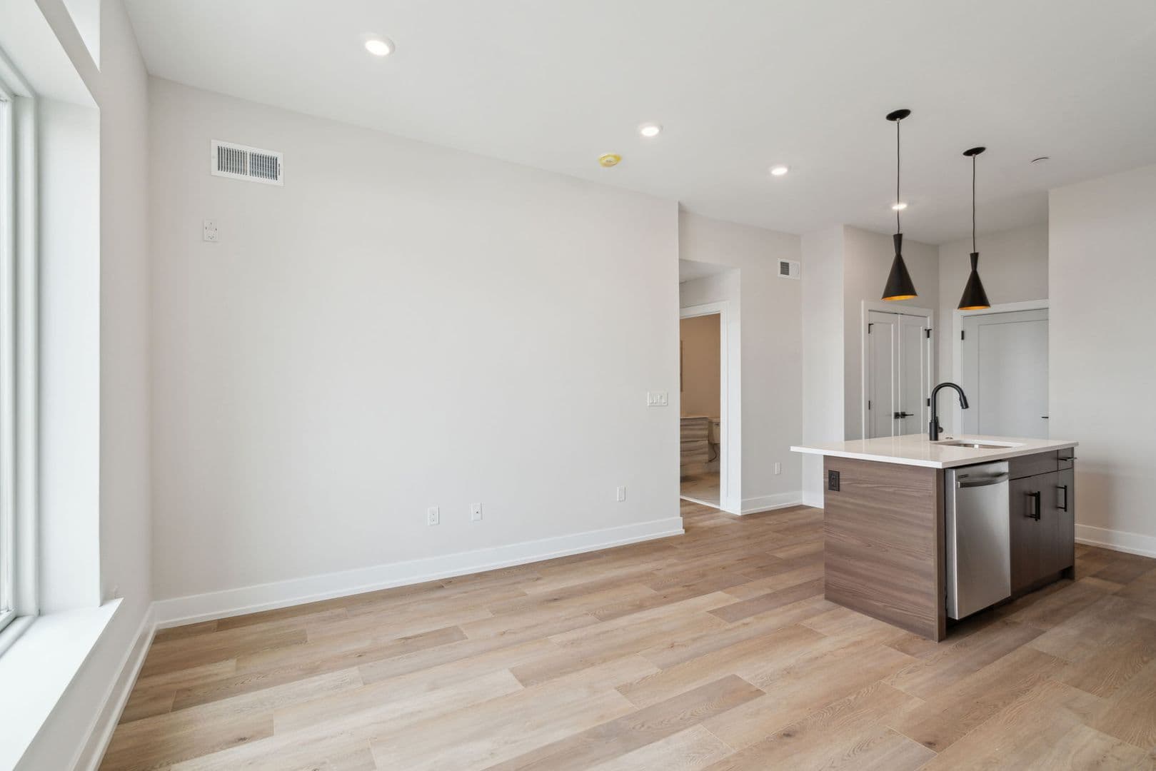 The Weston 9 of 75