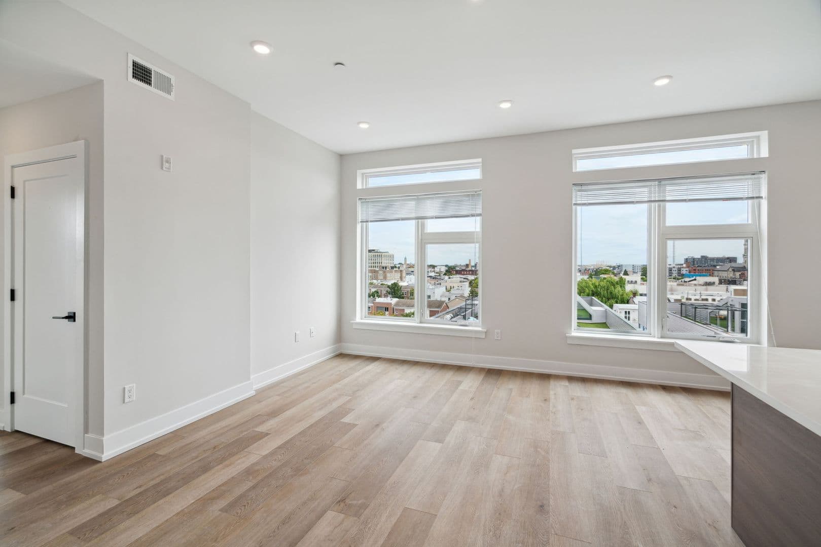 The Weston 9 of 45