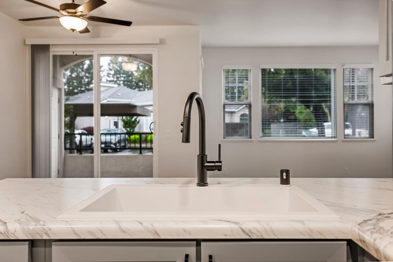 Sterling Oaks Apartments 13 of 27