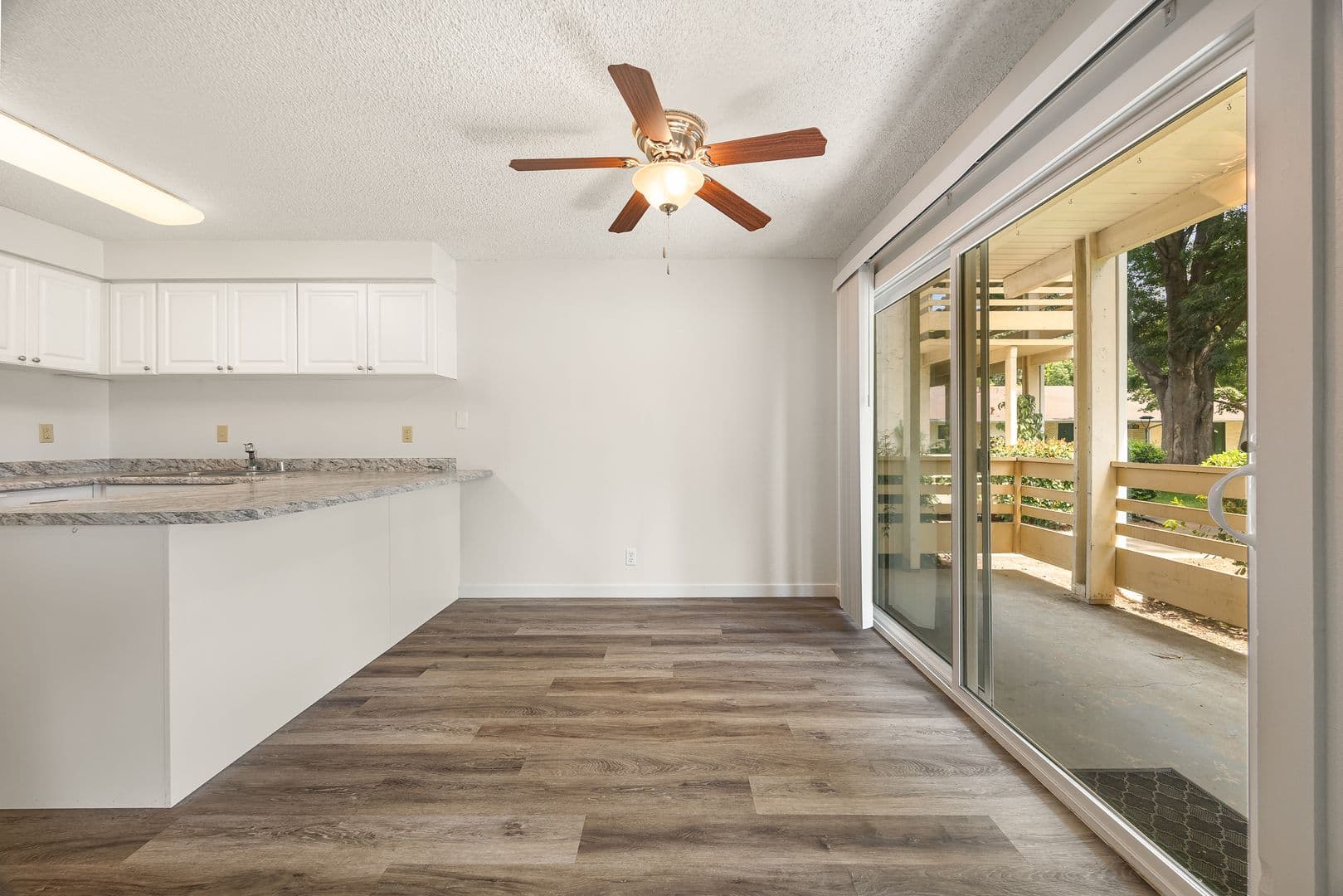 Lassen Villa Apartments 5 of 13
