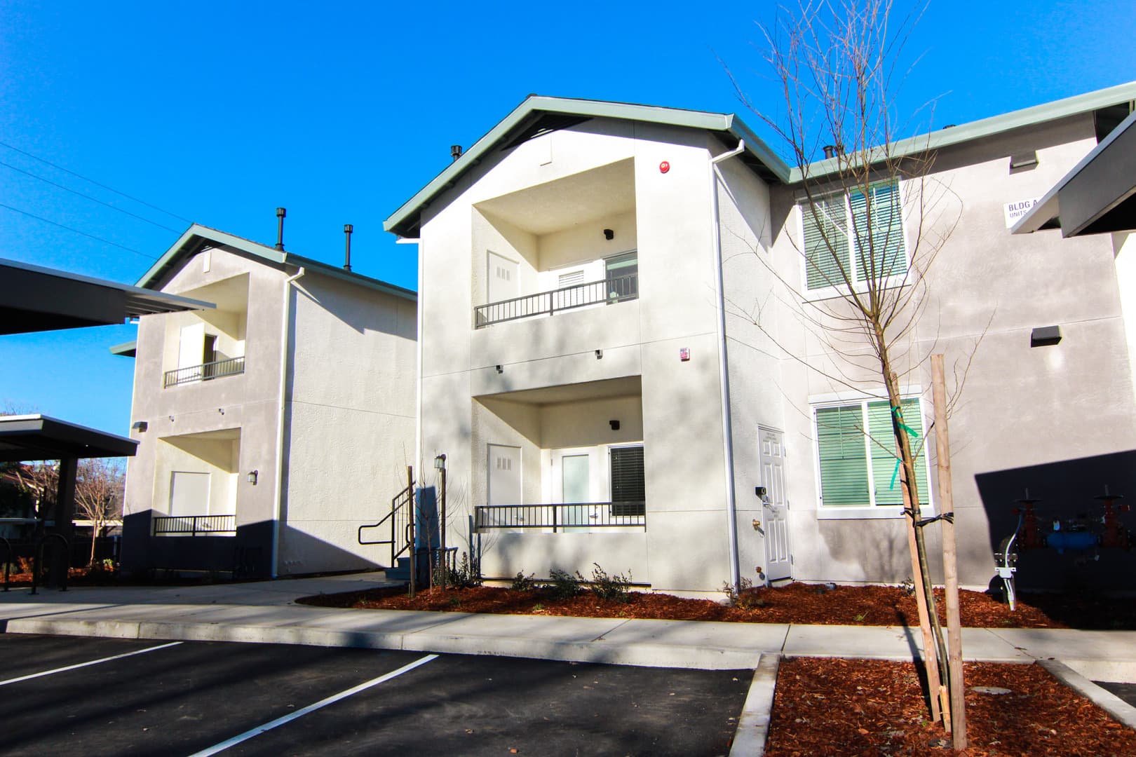 Lassen Villa Apartments 3 of 11