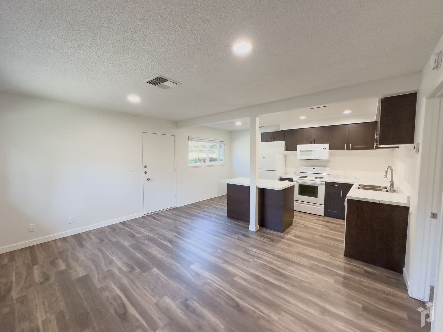 Sheridan Square Apartments 3 of 10