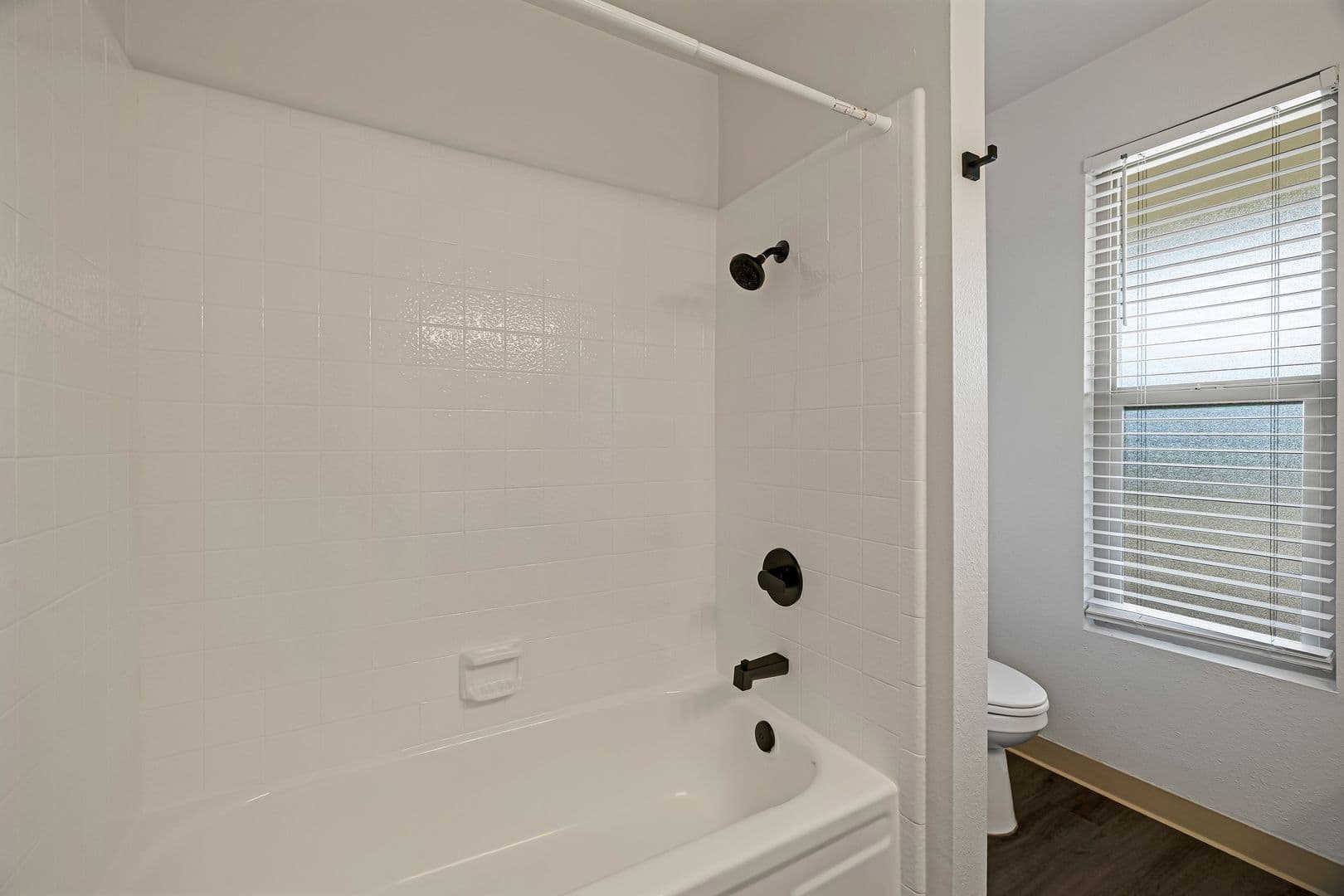 Villa Del Mar Apartments 18 of 20