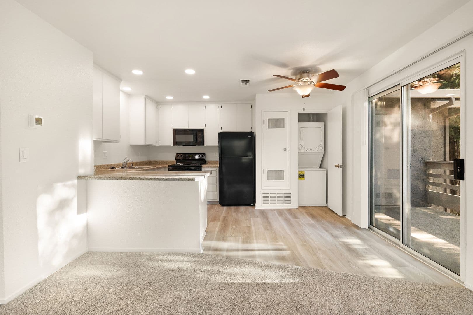 1661 Forest Avenue Apartments 1 of 12