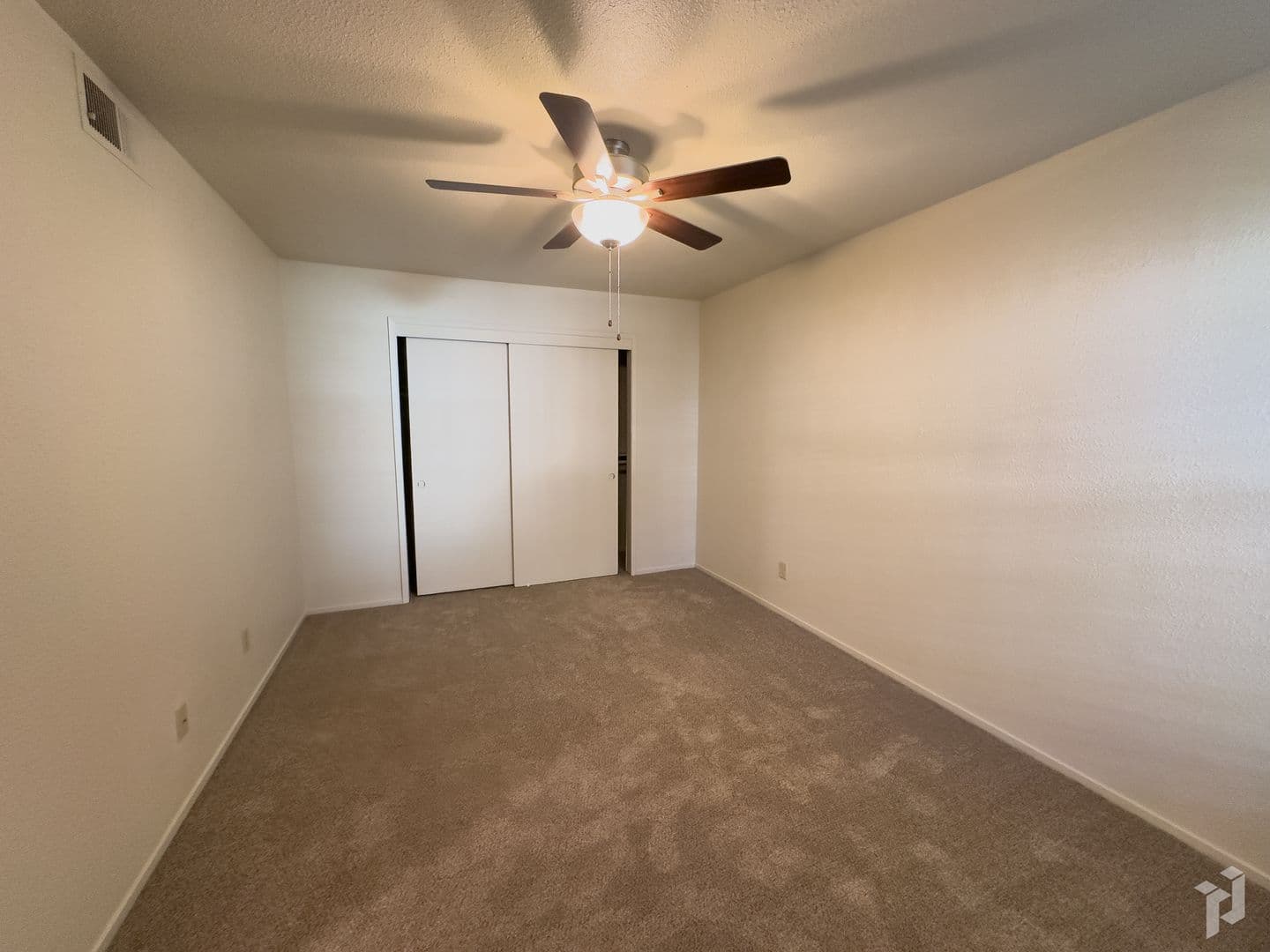 1661 Forest Avenue Apartments 9 of 11