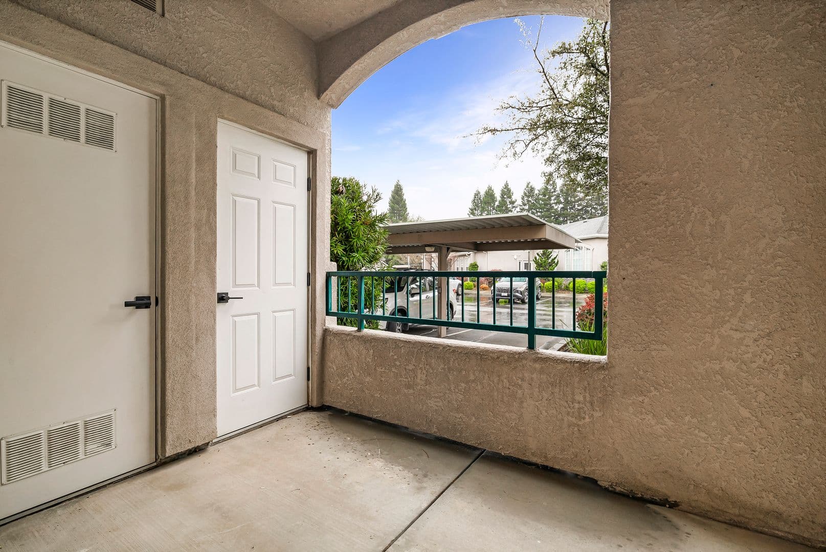 Sterling Oaks Apartments 26 of 27