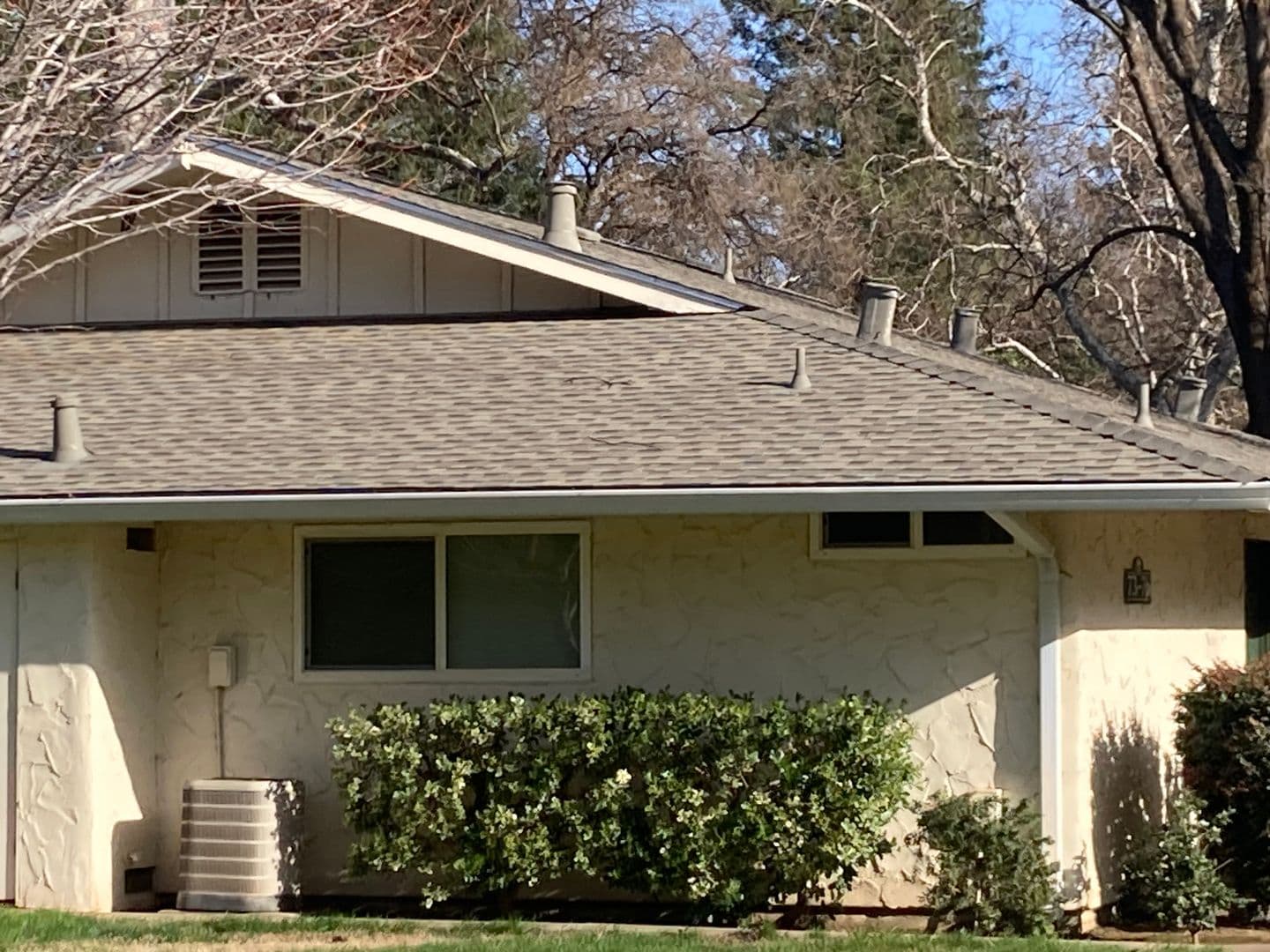 Lassen Villa Apartments 6 of 10