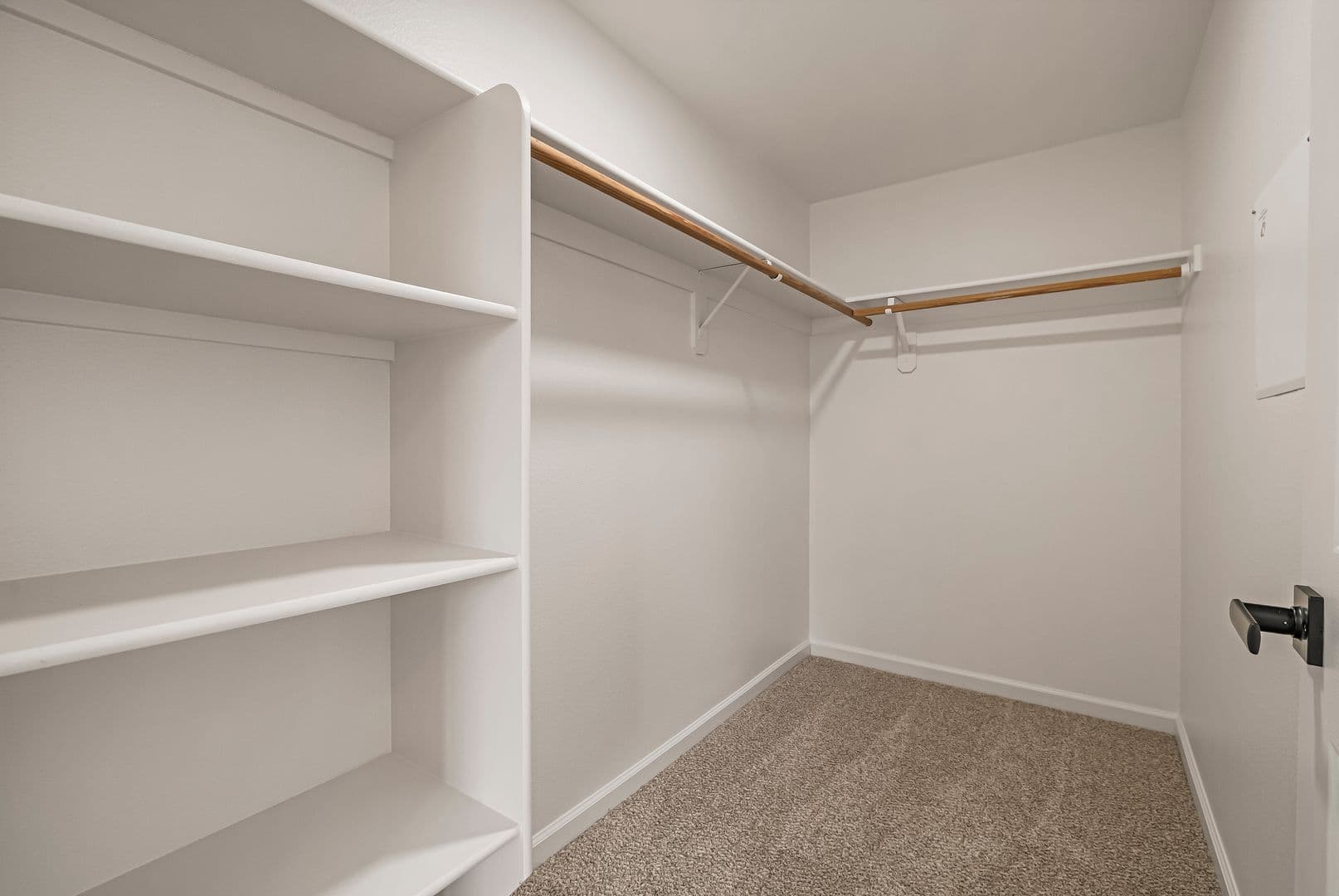 Sterling Oaks Apartments 17 of 20