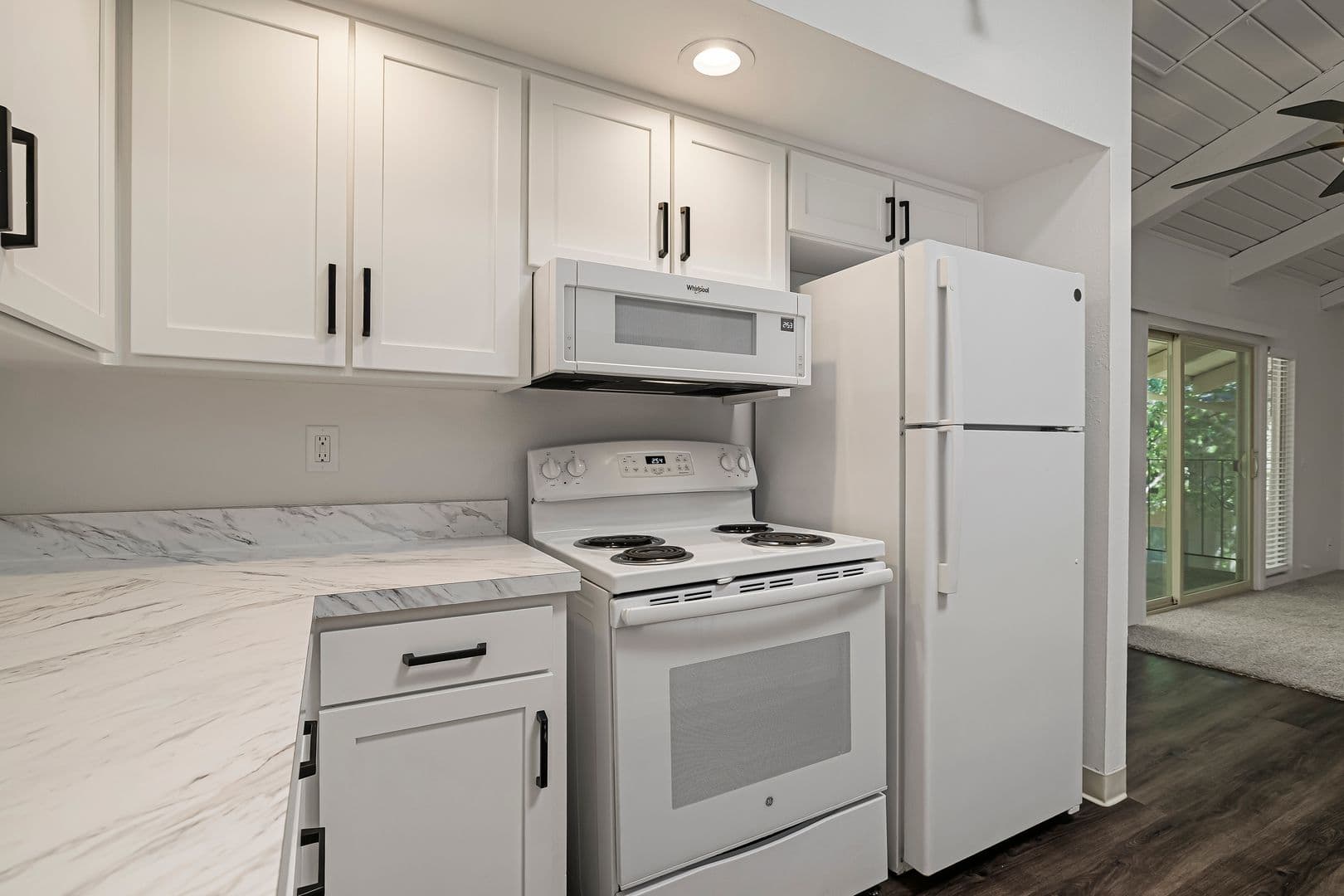 Villa Del Mar Apartments 11 of 20