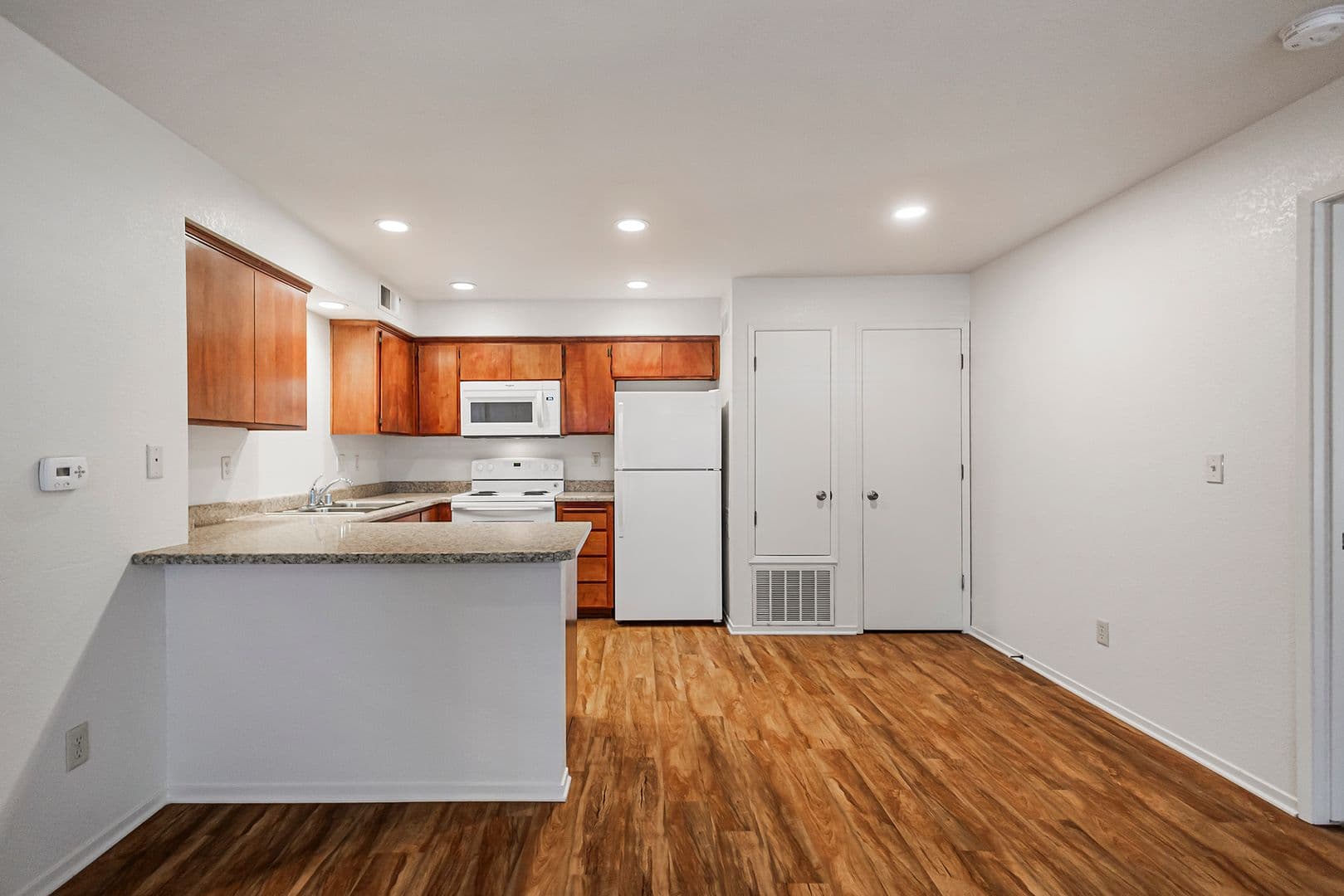 Amanda Place Apartments 2 of 12