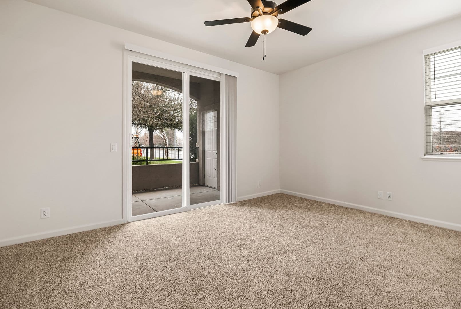 Sterling Oaks Apartments 14 of 20