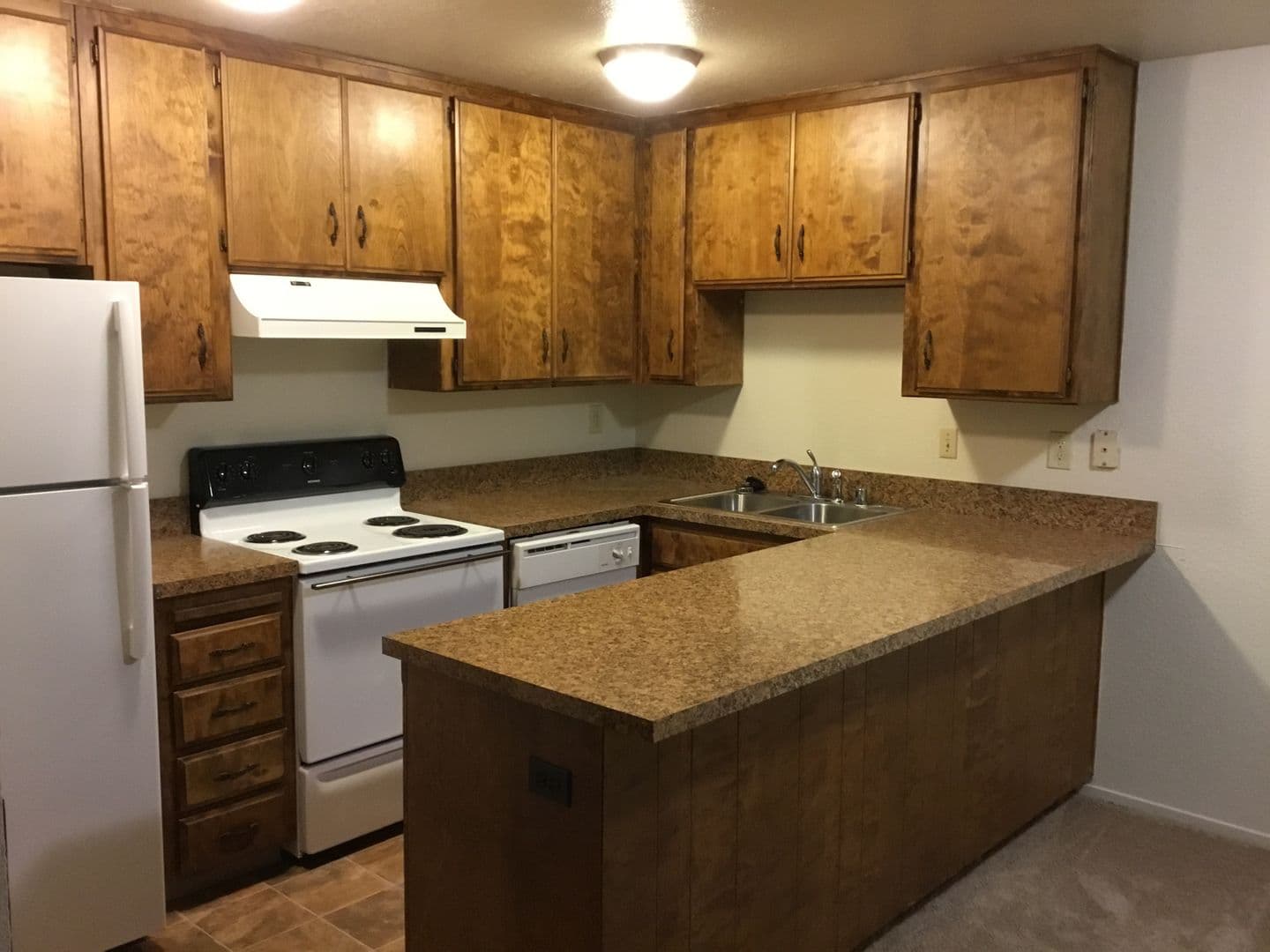 Tuscan Villa Apartments 4 of 11