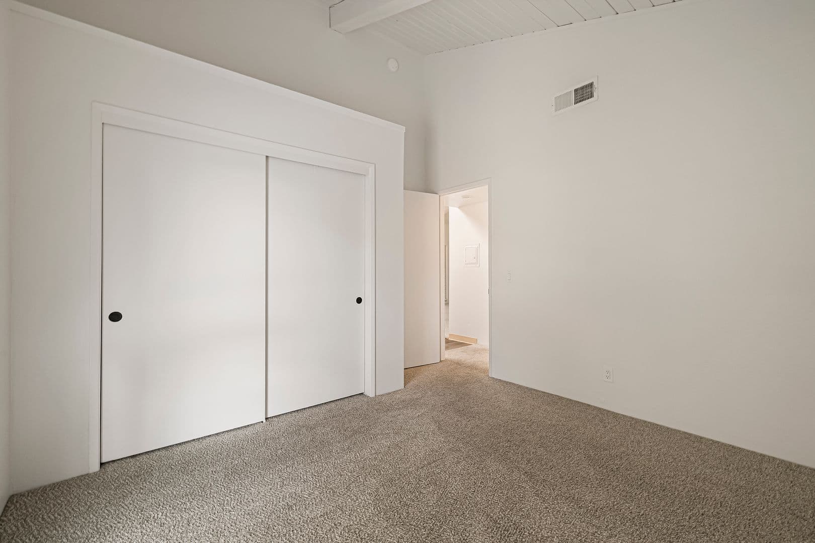 Villa Del Mar Apartments 20 of 20