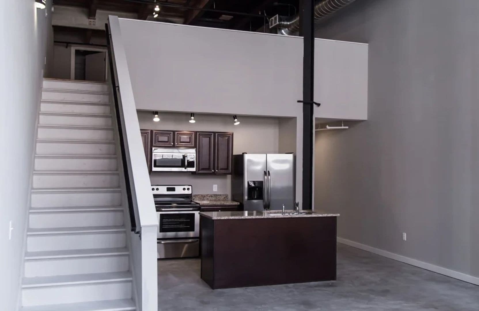Annex Lofts 4 of 7