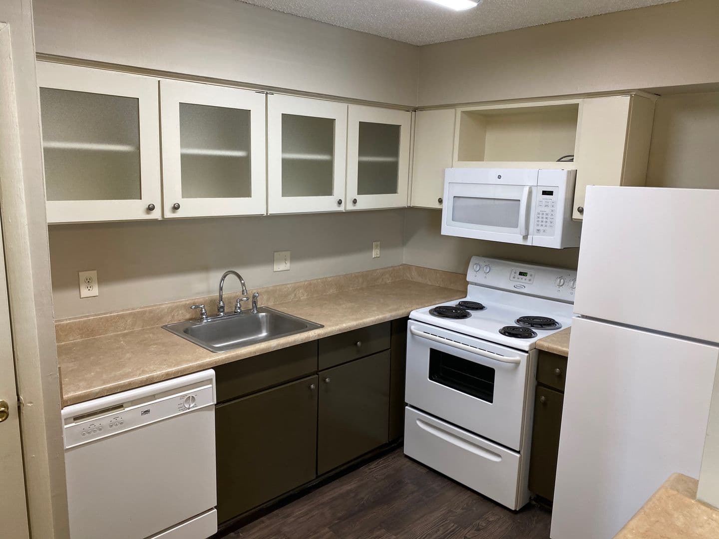 Madison East Apartments 23 of 29