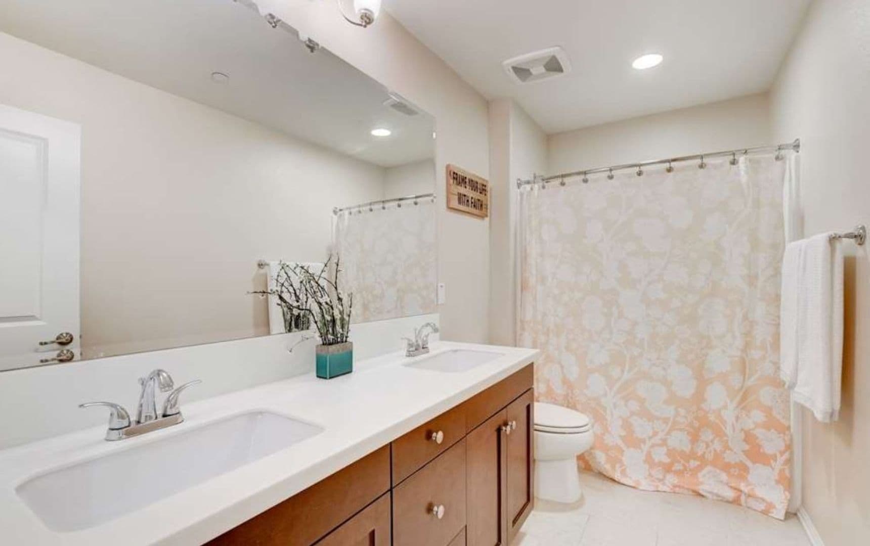 1785 Saltaire Place 17 of 23