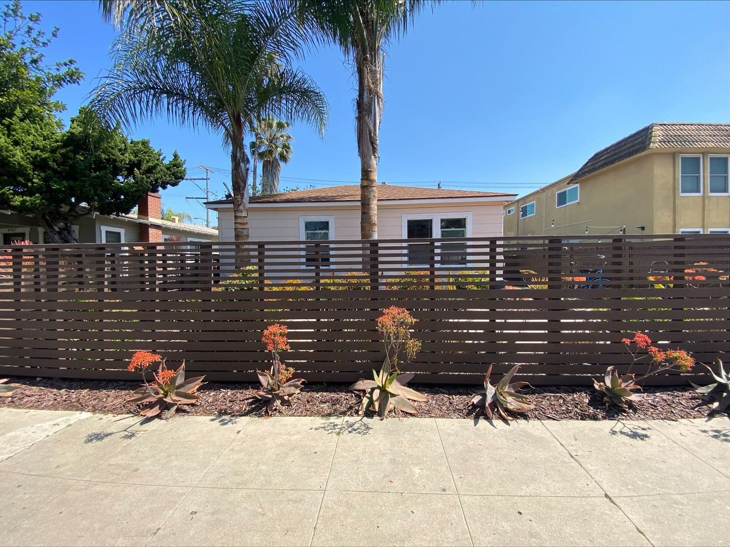 LARGE EXCLUSIVE PATIO! Charming Bungalow with In Unit Washer and Dryer! Air Conditioning + Garage! 25 of 26