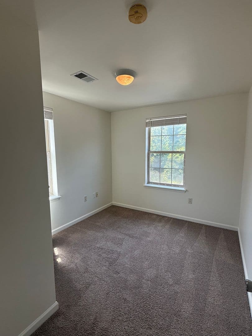 Maverick Apartments 12 of 23