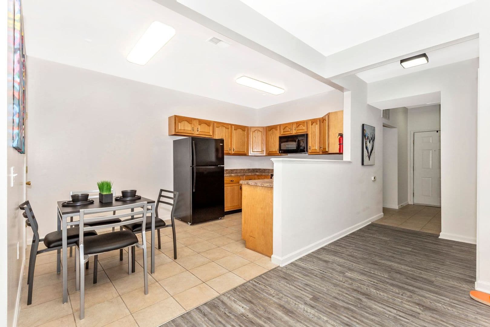 Maverick Apartments 3 of 23