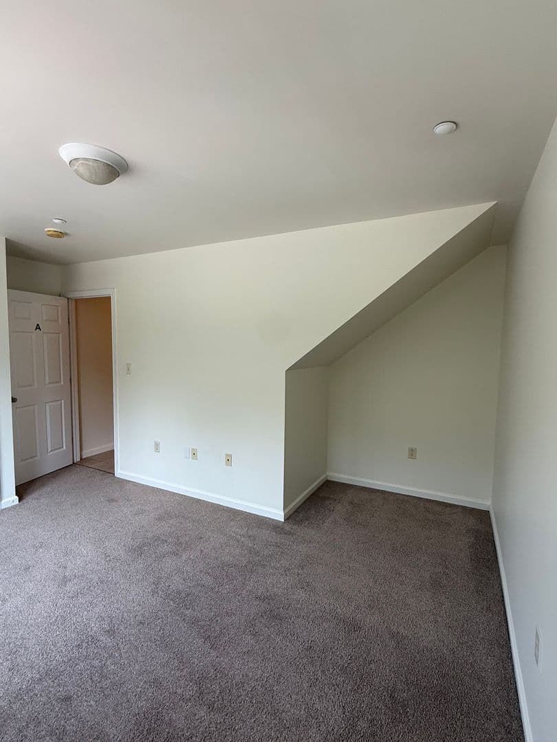 Maverick Apartments 4 of 23