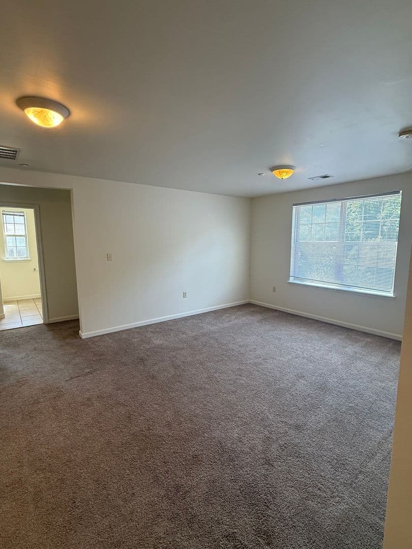 Maverick Apartments 9 of 23