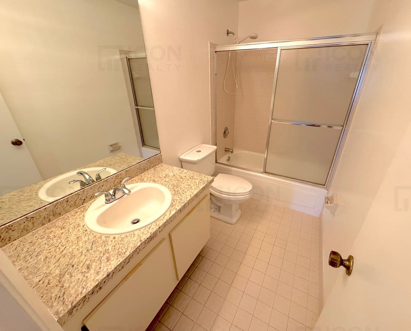 3613 Inverrary Boulevard W 10 of 16