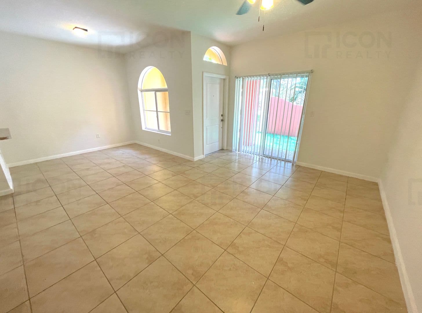3627 NW 30th Court 5 of 8