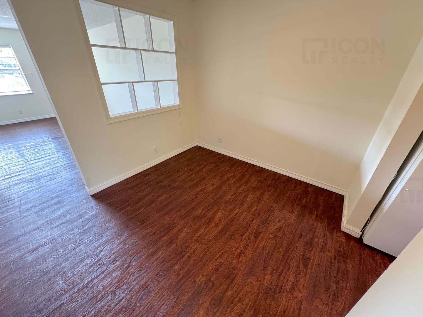215 NW 25th Street - 5 5 of 8