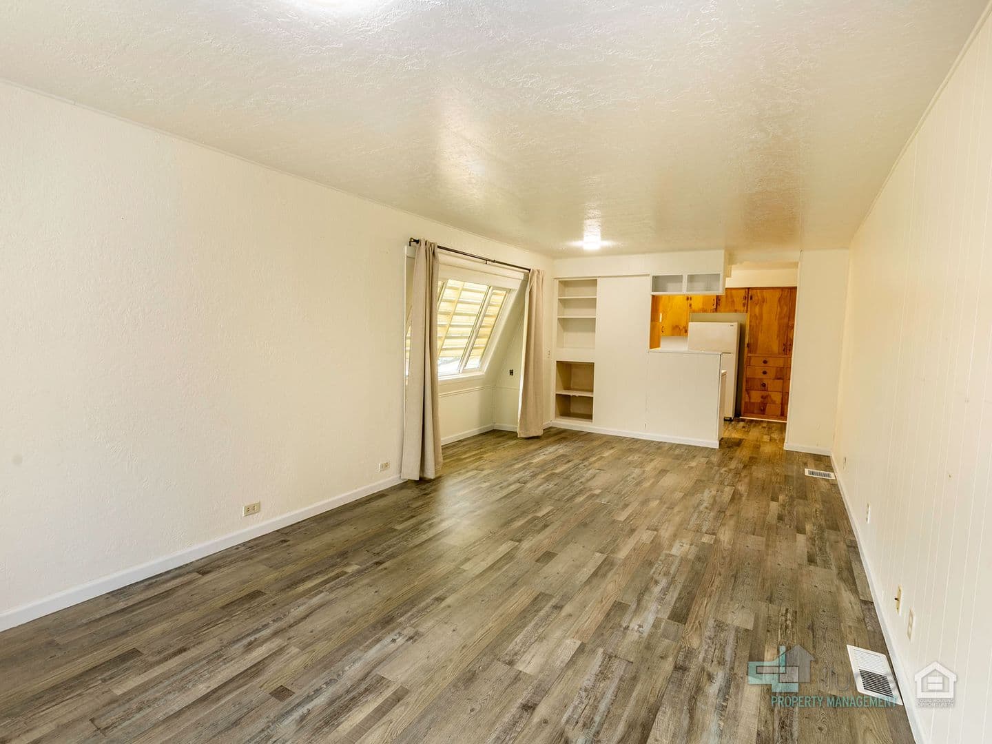 Capital Park Apartments - CONSERVICE 2 of 18