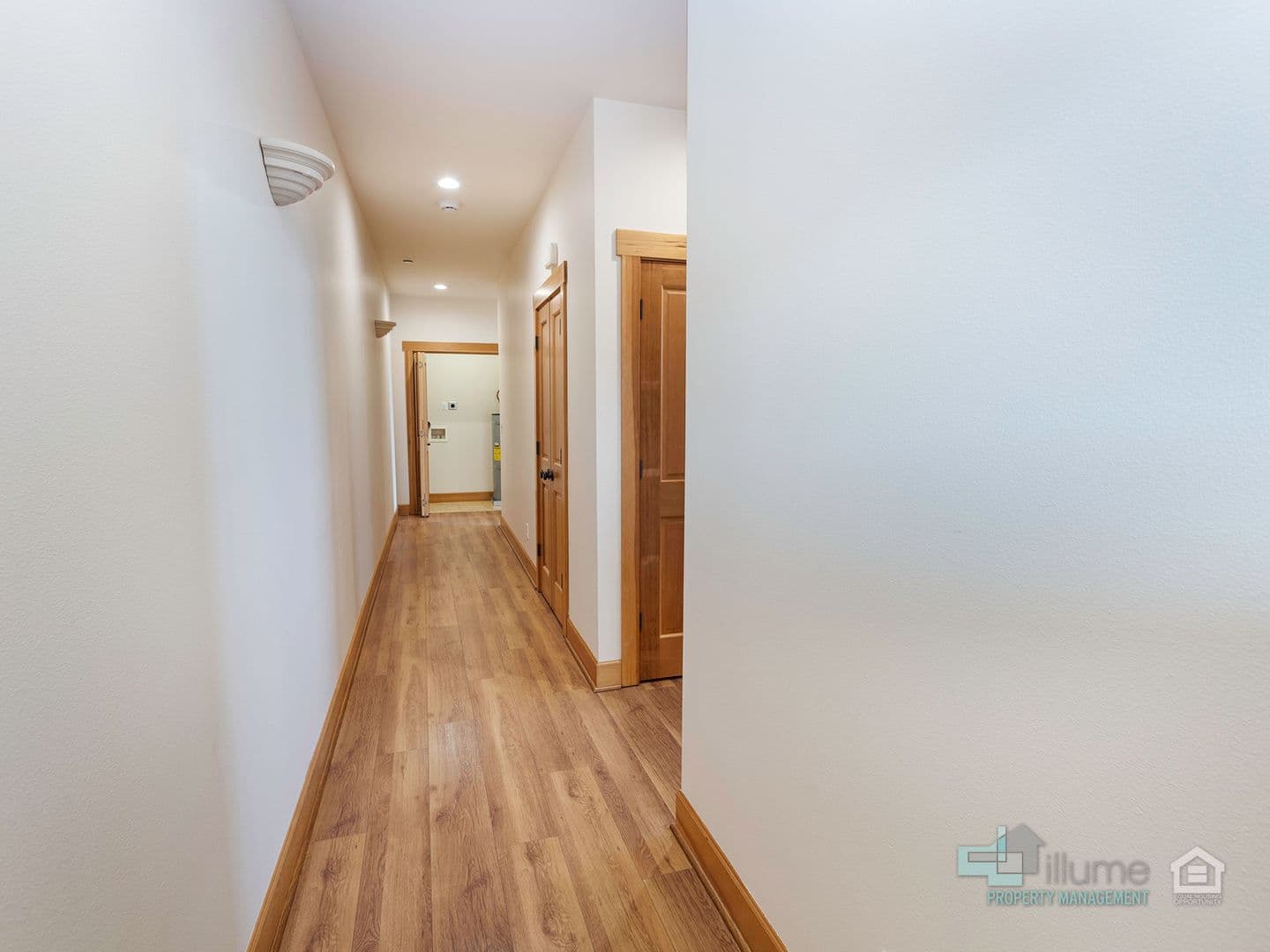 2 Bedroom, 2 Bath.. LOCATION LOCATION LOCATION.... River Views!! 59 of 66