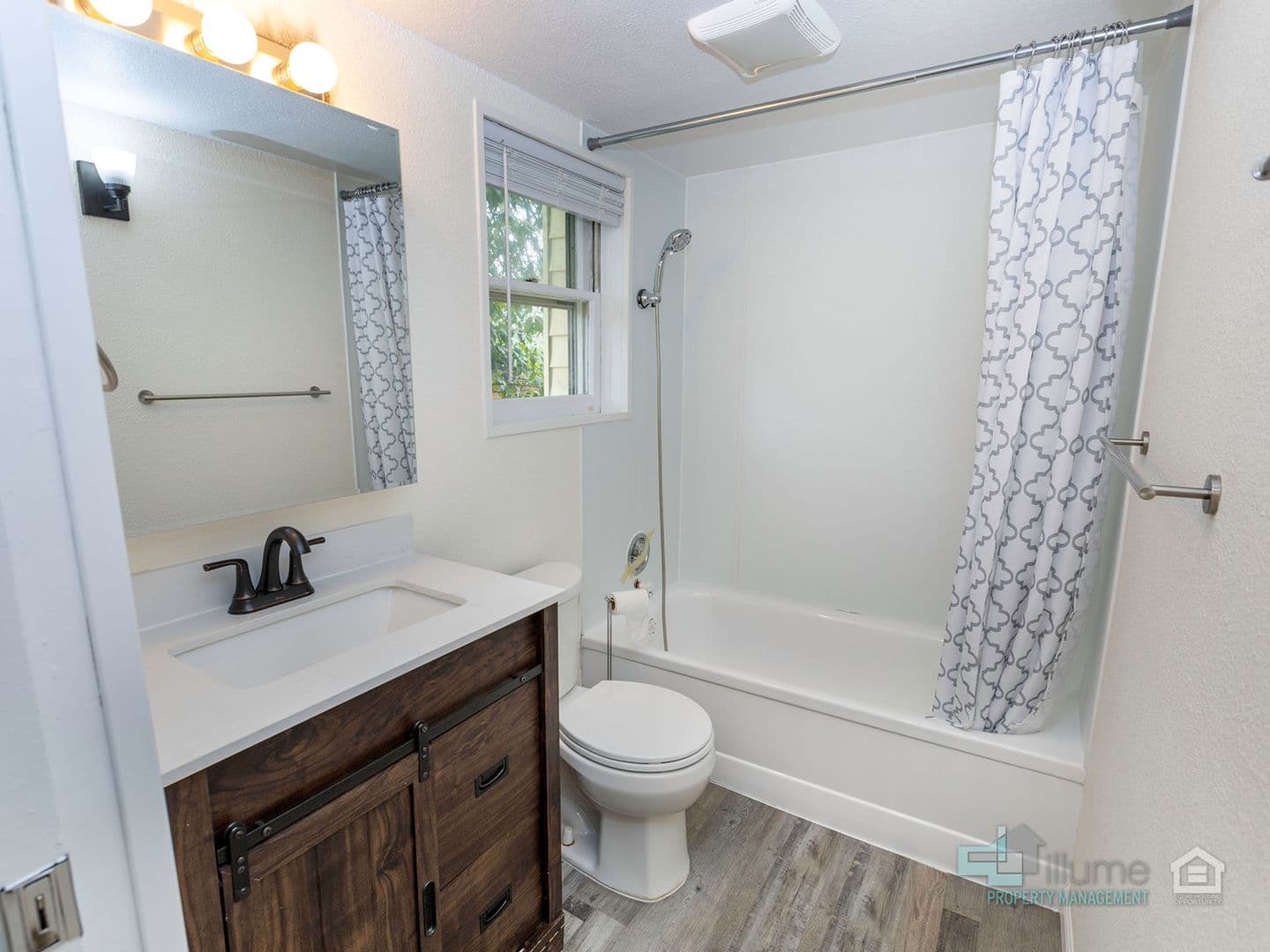 Capital Park Apartments - CONSERVICE 14 of 18