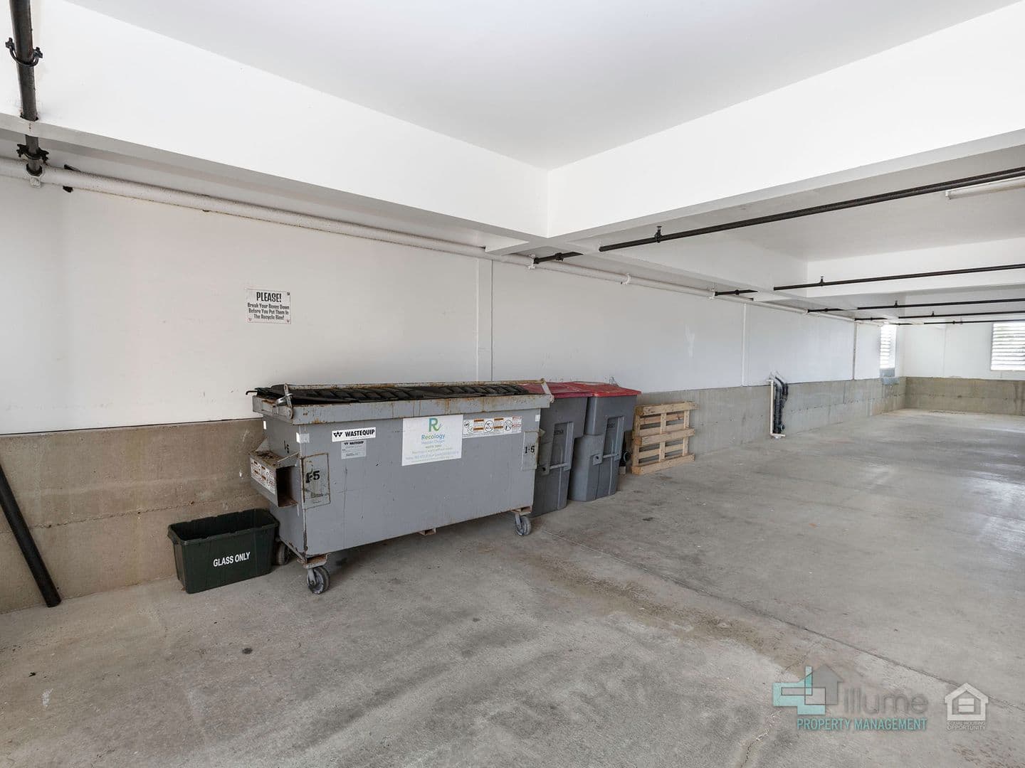 2 Bedroom, 2 Bath.. LOCATION LOCATION LOCATION.... River Views!! 63 of 66