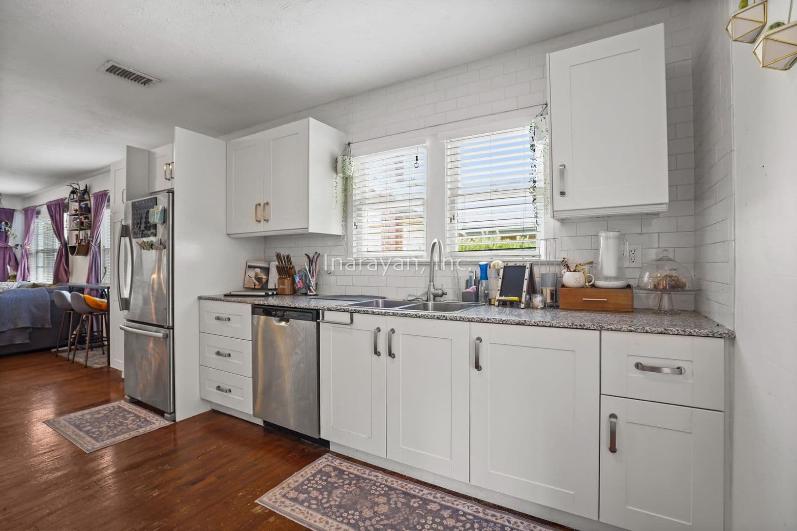 Charming 2 Bedroom, 1 Bathroom House! 8 of 18