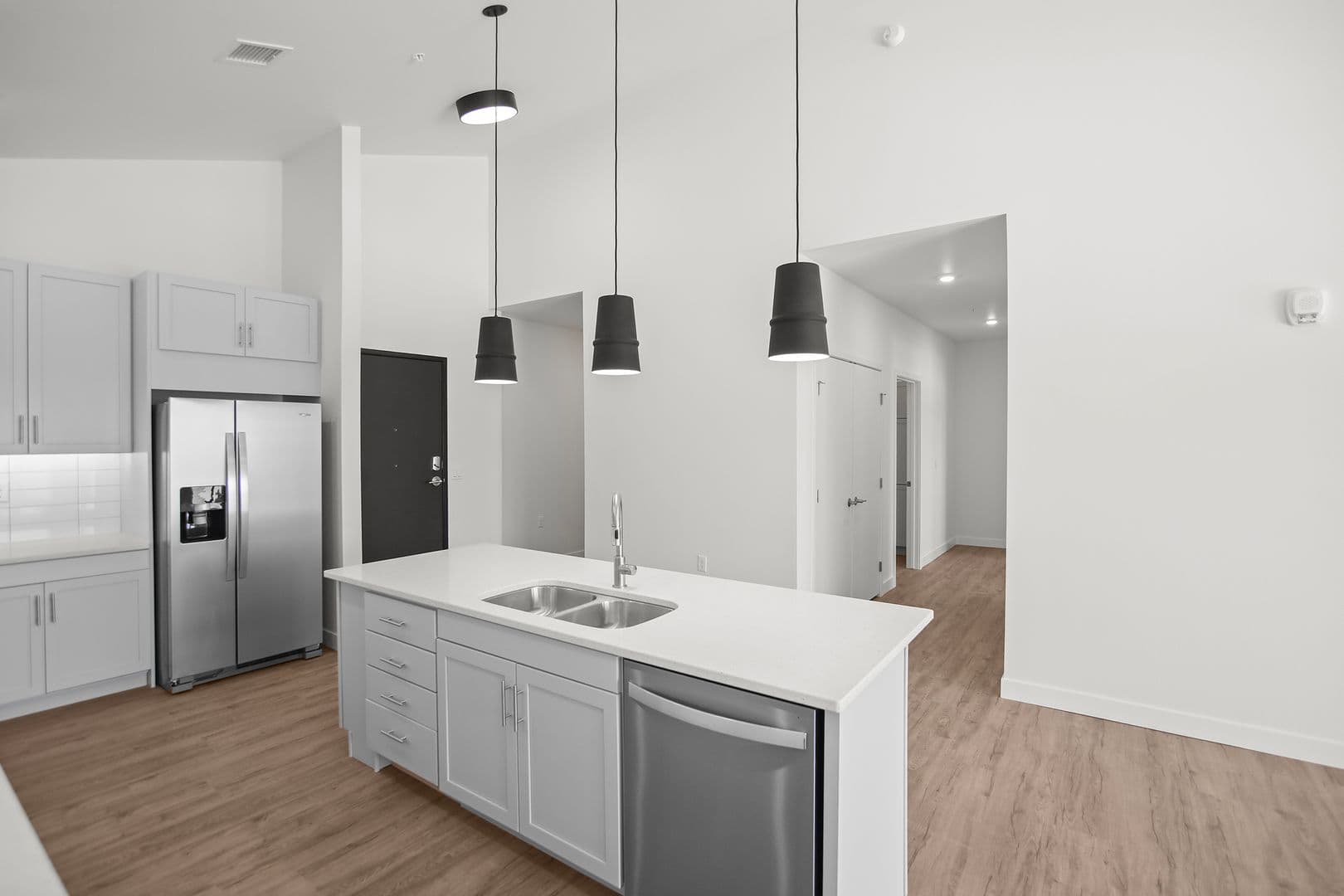 The Earl Apartments 276 of 296