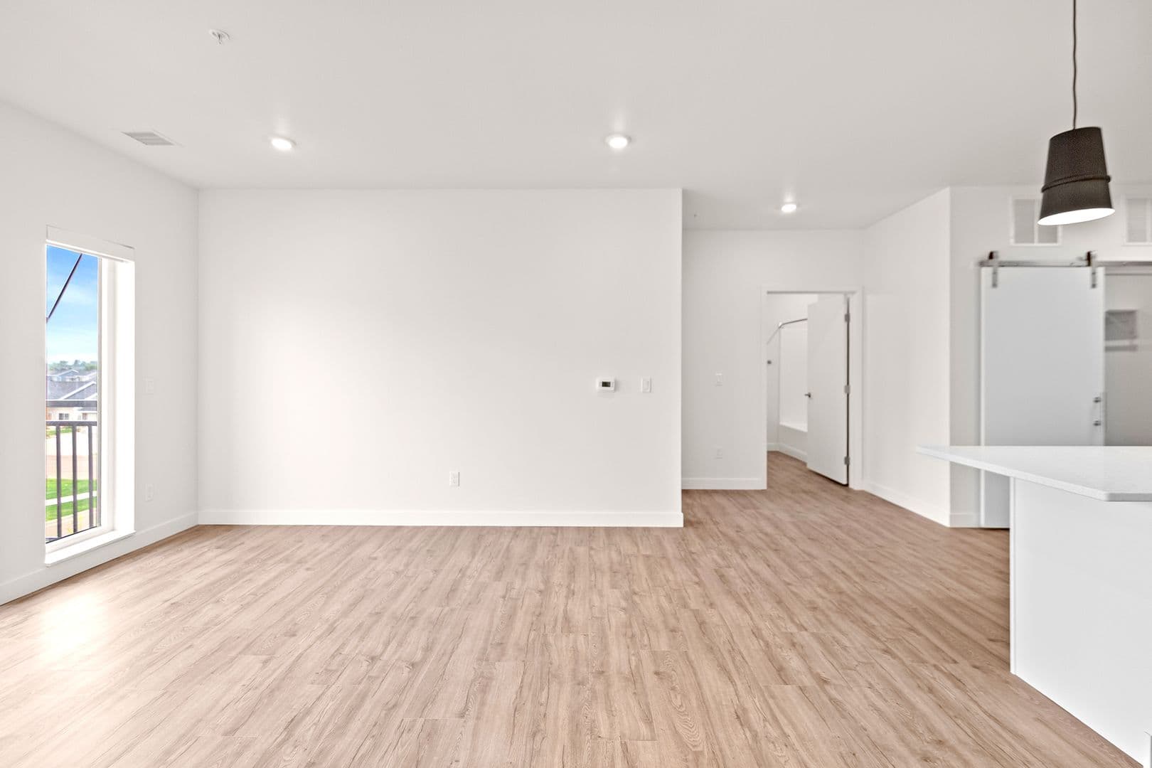 The Earl Apartments 7 of 29