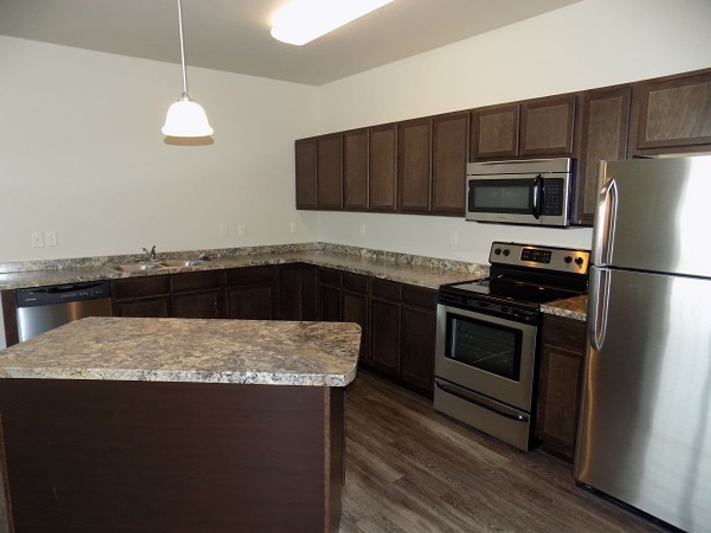 West Creek Apartments 4 of 11