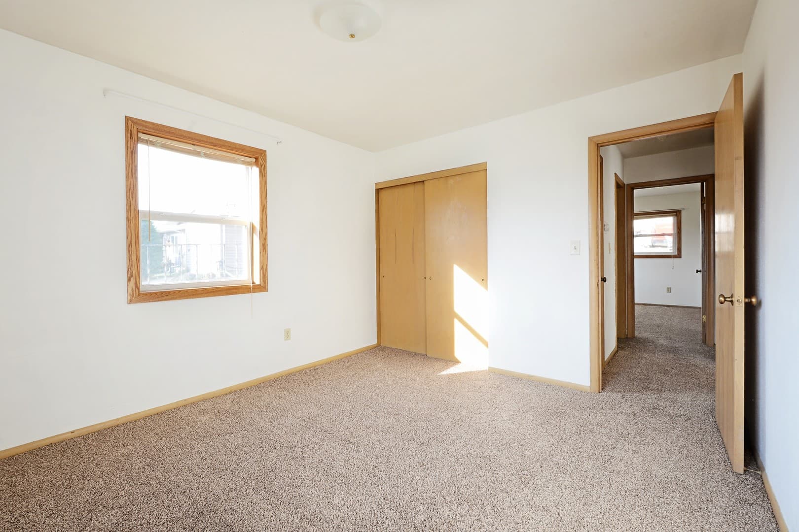 509 11th Avenue NE 6 of 18
