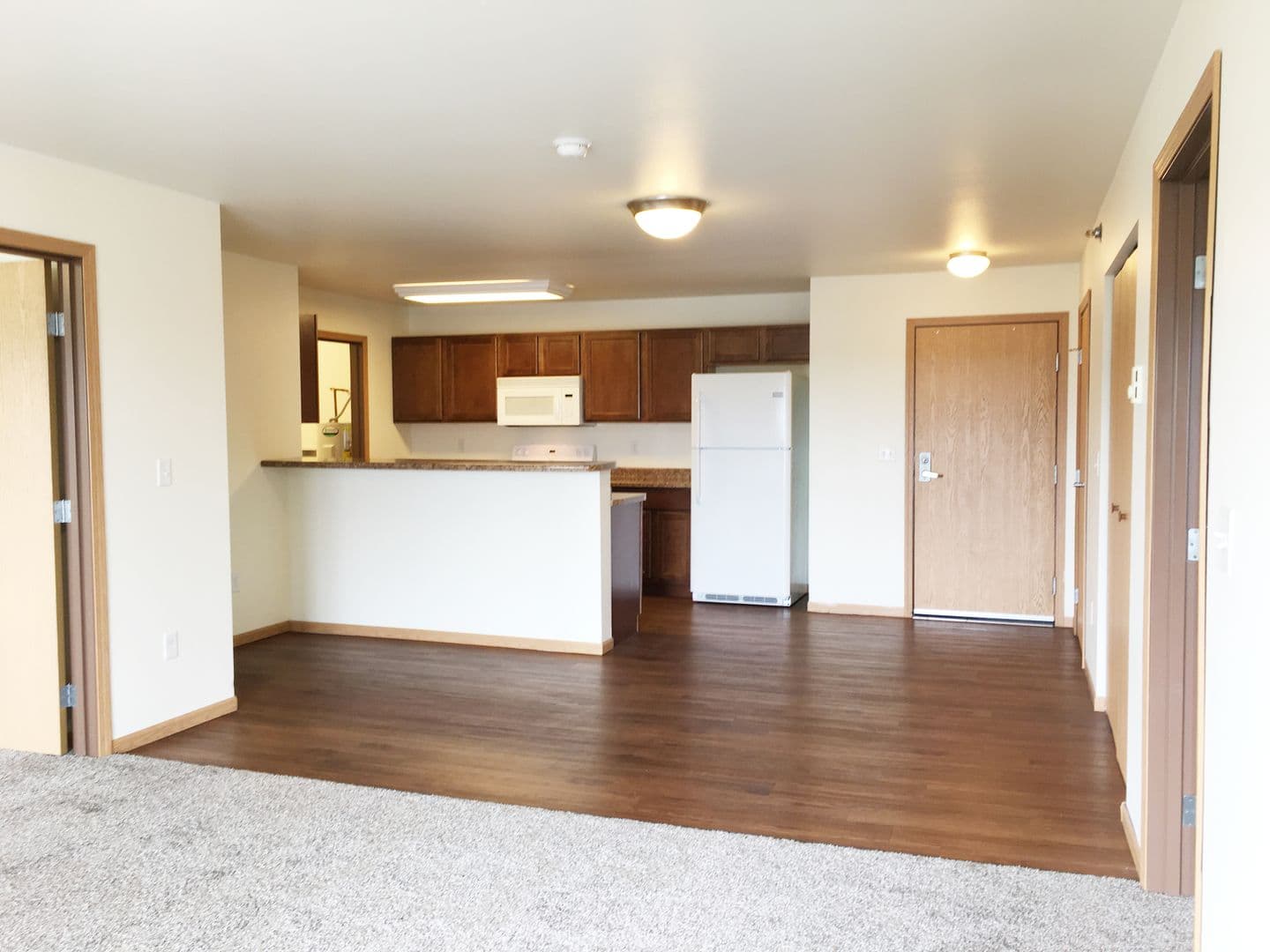 Gateway Apartments 3 of 16