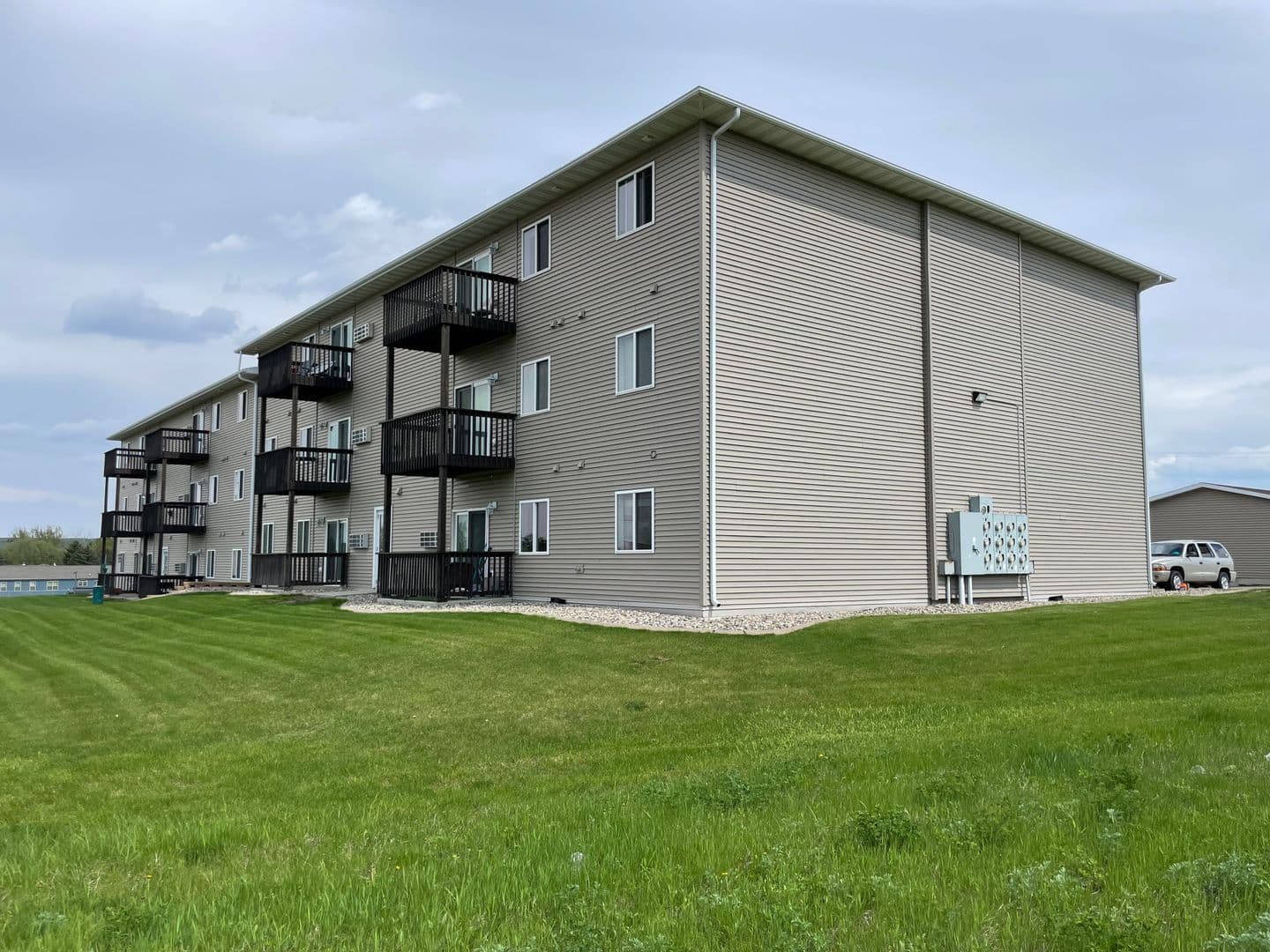 Burlington Apartments 14 of 14