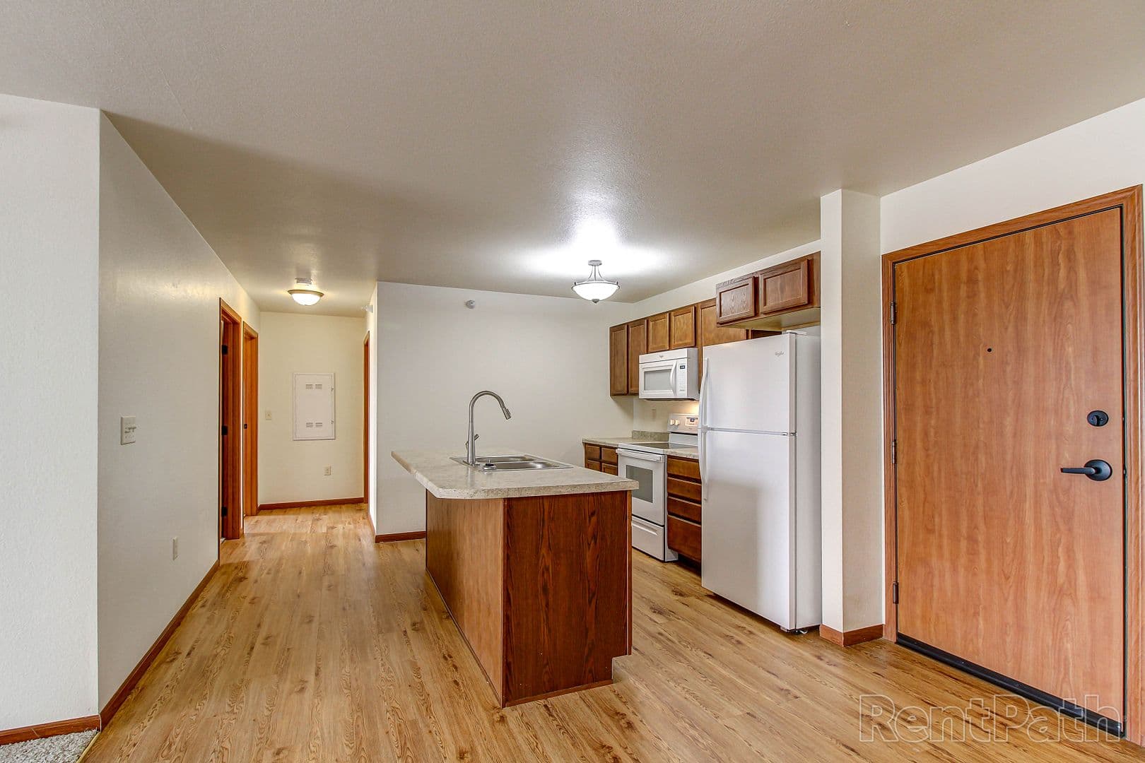 Kenwood On 5th Apartments 1 of 12