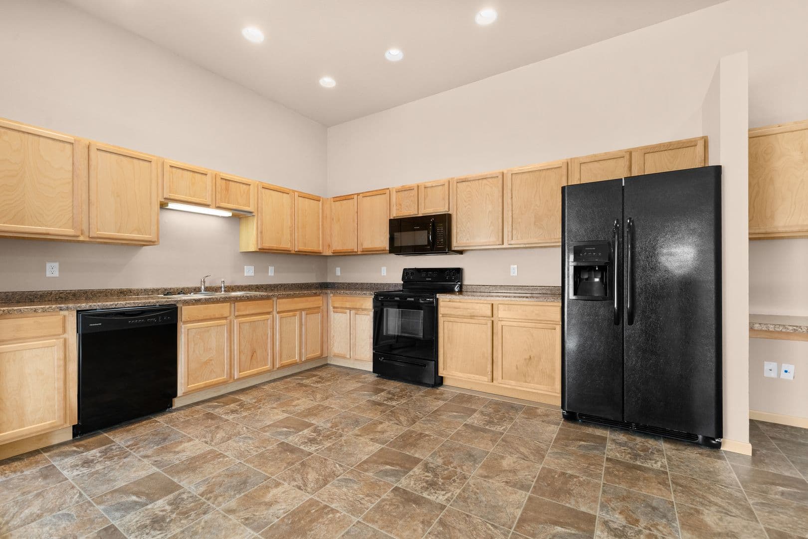 Stonebridge Villas I Apartments 2 of 14