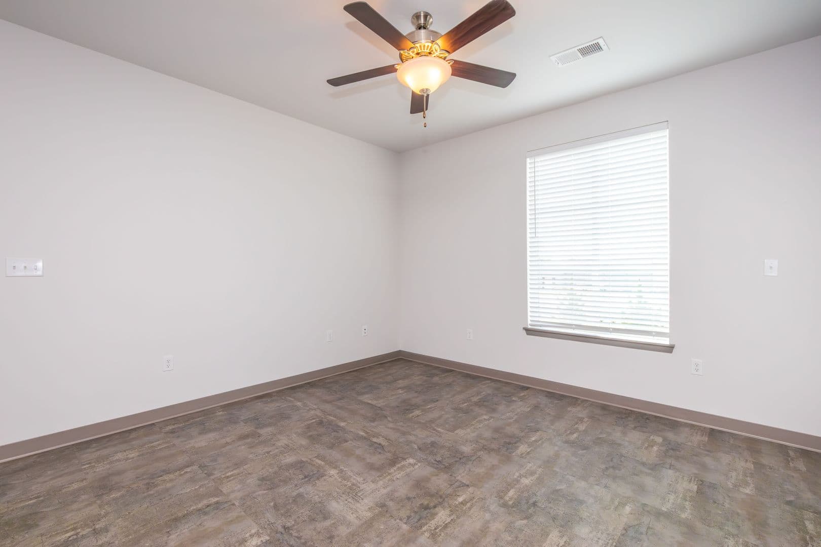 Trails Bend Apartments and Townhomes 62 of 190