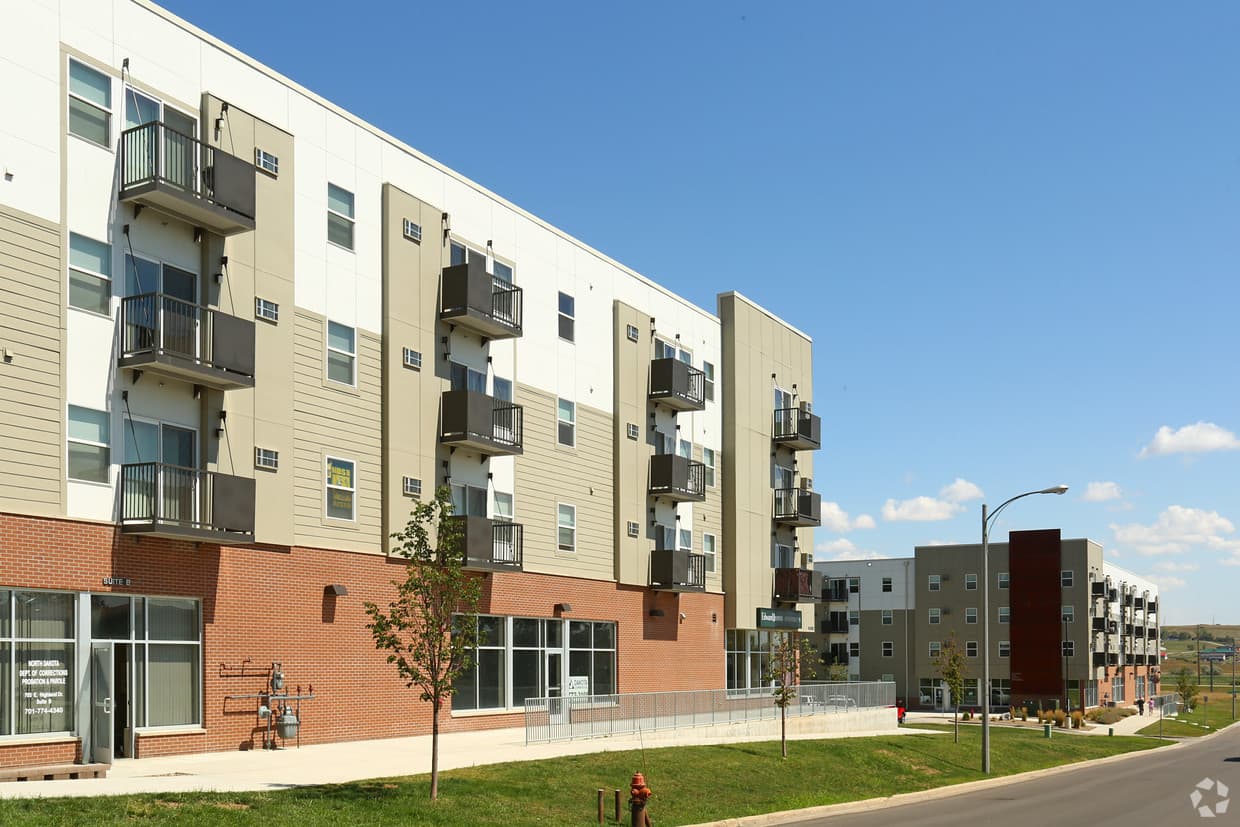 Badlands Apartments II 15 of 29