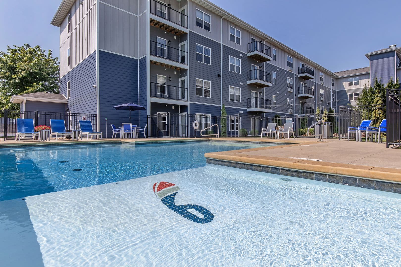 The Falcon Apartments 18 of 20