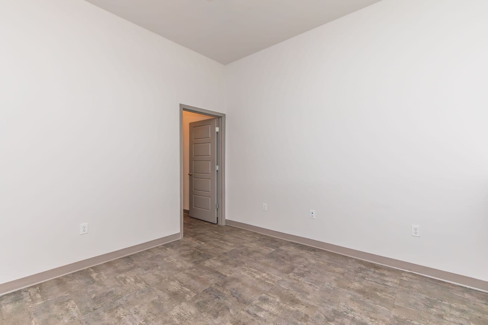 Trails Bend Apartments and Townhomes 10 of 34