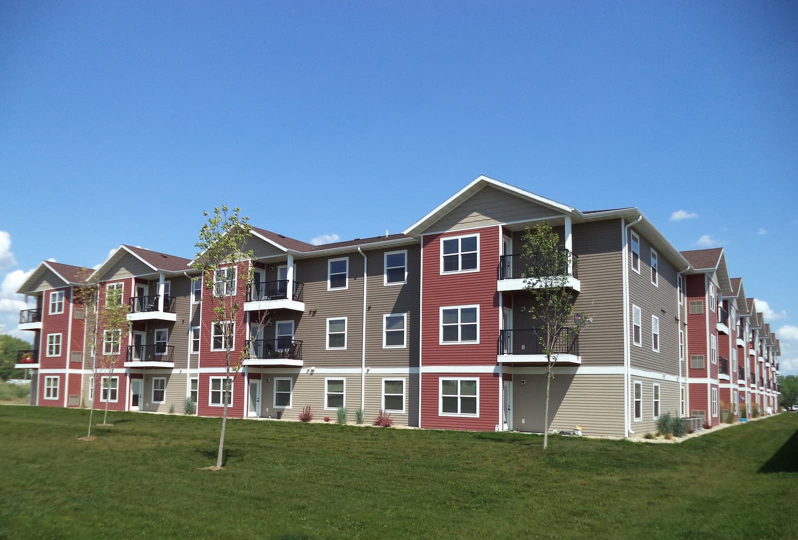 Kenwood On 5th Apartments 9 of 12