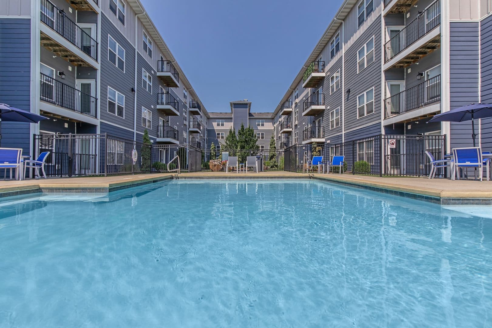 The Falcon Apartments 17 of 20