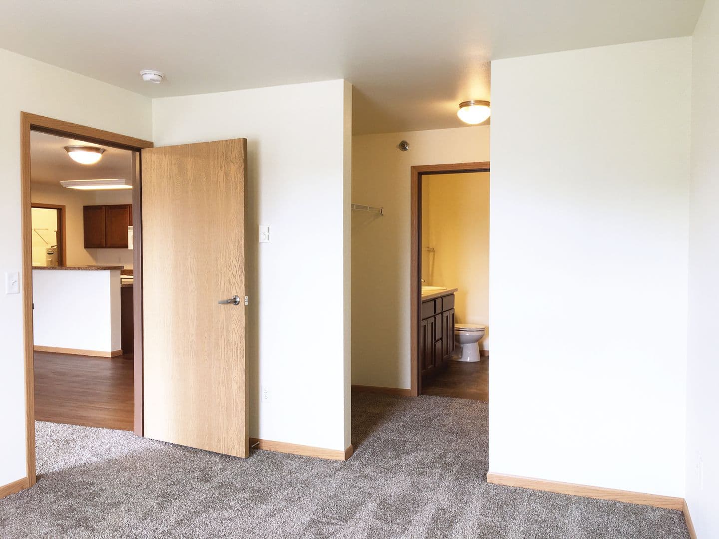Gateway Apartments 12 of 16